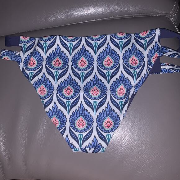 TAVIK‎  Chloe Swim Bottom. Monaco Sand. Large - Picture 8 of 10
